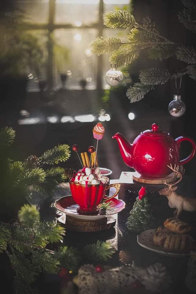 Red Tea Pot